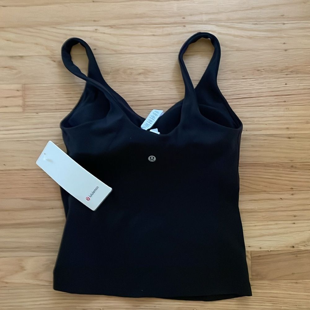 NWT LULULEMON Align Waist-Length Tank BLACK SIZE 6 BRAND NEW SOLD OUT